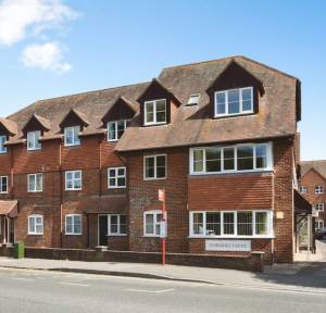 2 Bedroom Flat for sale in West Street, Salisbury