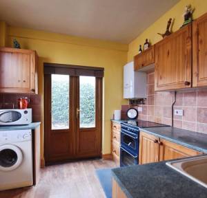 2 Bedroom House for sale in Charles Street, Salisbury