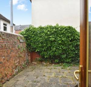 2 Bedroom House for sale in Charles Street, Salisbury