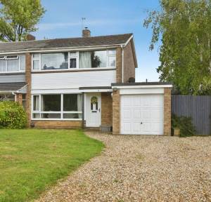 3 Bedroom House for sale in Saxon Leas, Salisbury
