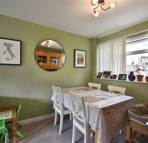 3 Bedroom House for sale in Saxon Leas, Salisbury