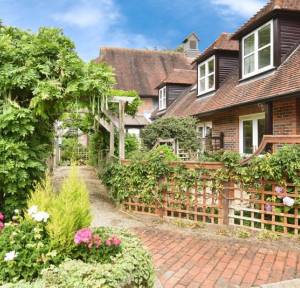 2 Bedroom Retirement for sale in Earls Manor Court, Salisbury