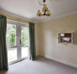 2 Bedroom Retirement for sale in Earls Manor Court, Salisbury