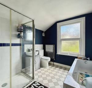 2 Bedroom House for sale in Riverside, Salisbury