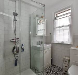 4 Bedroom House for sale in Belle Vue Road, Salisbury