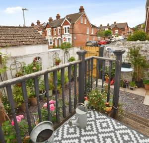 4 Bedroom House for sale in Belle Vue Road, Salisbury