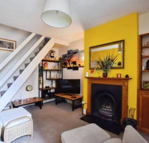 2 Bedroom House for sale in Park Street, Salisbury