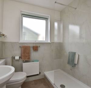3 Bedroom Bungalow for sale in Shelley Drive, Salisbury