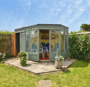 3 Bedroom Bungalow for sale in Shelley Drive, Salisbury