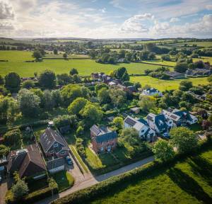 5 Bedroom House for sale in Nunton Drove, Salisbury