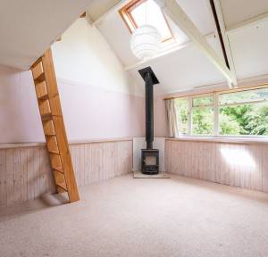 5 Bedroom House for sale in Nunton Drove, Salisbury