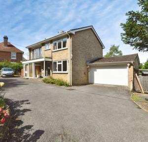 4 Bedroom House for sale in The Ridge, Salisbury