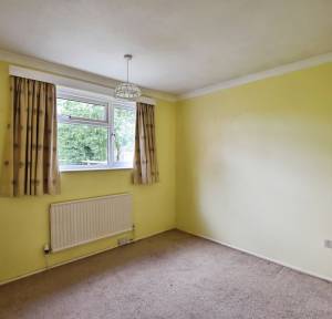 2 Bedroom Bungalow for sale in Shakespeare Road, Salisbury