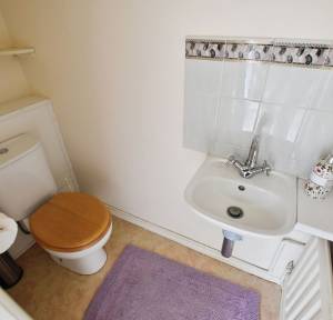 2 Bedroom Bungalow for sale in Shakespeare Road, Salisbury