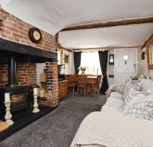 2 Bedroom House for sale in St. Edmunds Church Street, Salisbury