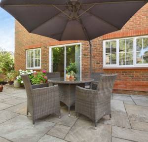 4 Bedroom House for sale in Lindford Road, Salisbury