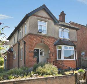 3 Bedroom House for sale in Pauls Dene Road, Salisbury