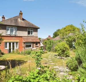3 Bedroom House for sale in Pauls Dene Road, Salisbury
