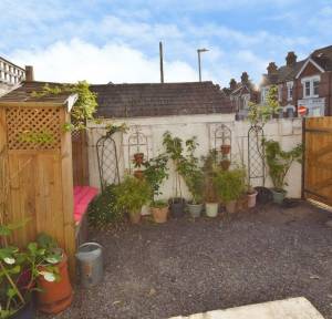 4 Bedroom House for sale in Belle Vue Road, Salisbury