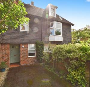 2 Bedroom House for sale in The Friary, Salisbury