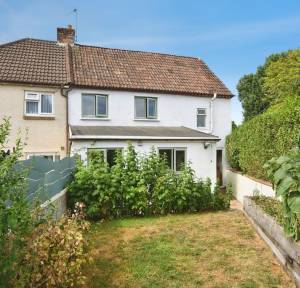 4 Bedroom House for sale in Hulse Road, Salisbury