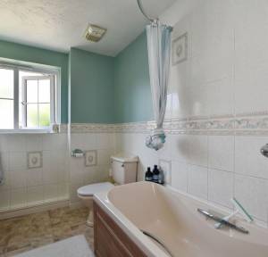 4 Bedroom House for sale in Gibbs Close, Salisbury