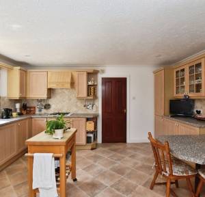 4 Bedroom House for sale in Castle Woods, Salisbury