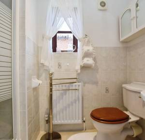 4 Bedroom House for sale in Castle Woods, Salisbury