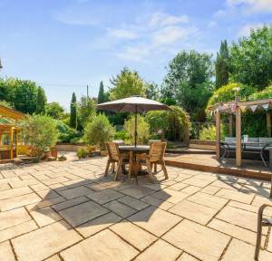 5 Bedroom House for sale in High Street, Salisbury