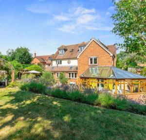 5 Bedroom House for sale in High Street, Salisbury