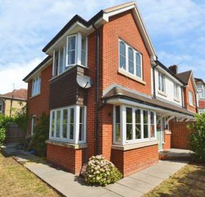 3 Bedroom House for sale in Roman Road, Salisbury