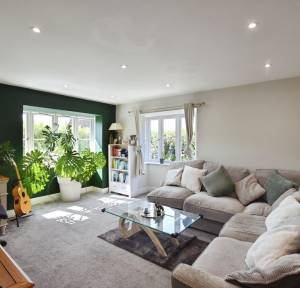 3 Bedroom House for sale in Roman Road, Salisbury