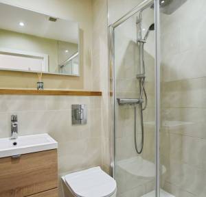 3 Bedroom House for sale in Roman Road, Salisbury