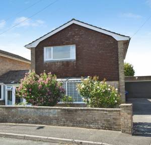 4 Bedroom House for sale in Elm Close, Salisbury