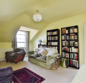 1 Bedroom Apartment / Studio for sale in Elm Grove Road, Salisbury