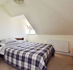 1 Bedroom Apartment / Studio for sale in Elm Grove Road, Salisbury