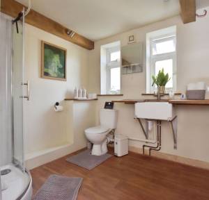 3 Bedroom House for sale in The Alley, Salisbury