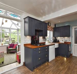 4 Bedroom House for sale in Netherhampton Road, Salisbury