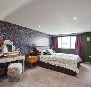 4 Bedroom House for sale in Netherhampton Road, Salisbury