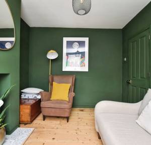 3 Bedroom Flat for sale in Wyndham Road, Salisbury