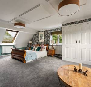 7 Bedroom House for sale in , Warminster