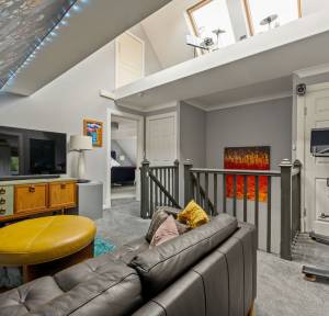 7 Bedroom House for sale in , Warminster