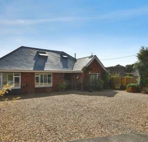 3 Bedroom House for sale in Besomer Drove, Salisbury