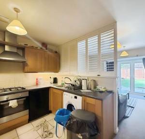 3 Bedroom House for sale in Avon Place, Salisbury
