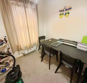 3 Bedroom House for sale in Avon Place, Salisbury