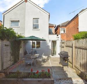 2 Bedroom House for sale in Meadow Road South, Salisbury
