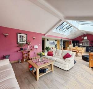 3 Bedroom House for sale in Besomer Drove, Salisbury