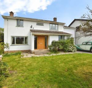 4 Bedroom House for sale in Old Mill Gardens, Salisbury