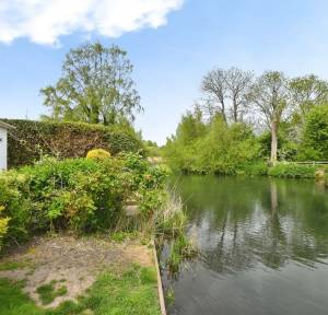 4 Bedroom House for sale in Old Mill Gardens, Salisbury