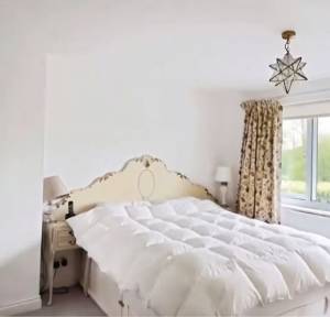 4 Bedroom House for sale in Old Mill Gardens, Salisbury